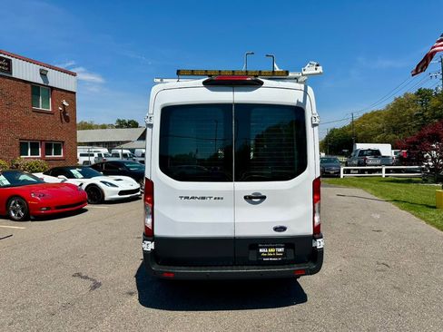 Used 2018 Ford Transit 250 130 Medium Roof RWD image 7