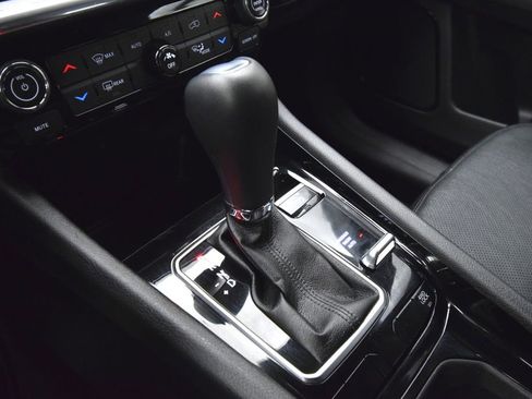 Certified 2023 Jeep Compass Limited w/ Elite Group AWD/4WD image 25