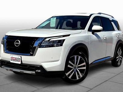 Certified 2023 Nissan Pathfinder Platinum w/ Cargo Package