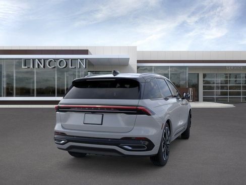 New 2026 Lincoln Nautilus Reserve AWD/4WD image 8