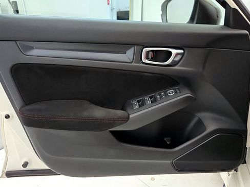 Used 2024 Honda Civic Type R image 23