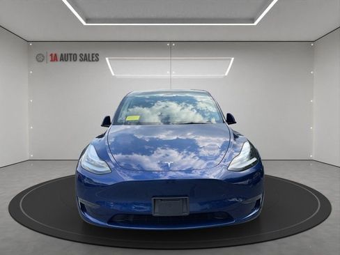 Used 2023 Tesla Model Y Long Range AWD/4WD image 8