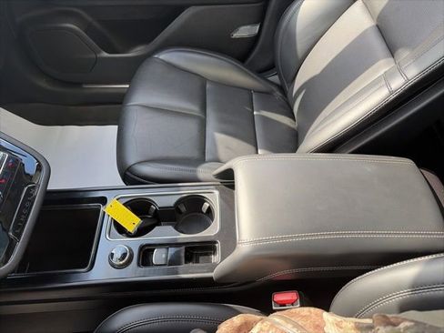 Used 2021 Lincoln Corsair Reserve image 19