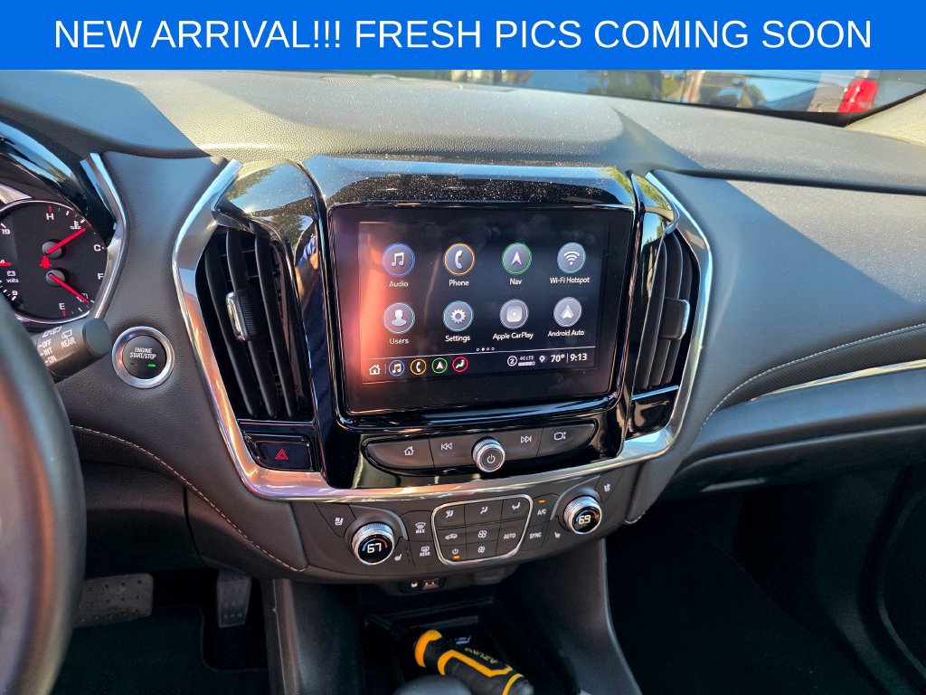 Used 2023 Chevrolet Traverse Premier w/ LPO, Cargo Package FWD image 10