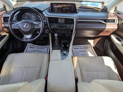 Used 2018 Lexus RX 450hL Luxury image 16