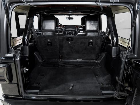 Used 2018 Jeep Wrangler Unlimited Rubicon w/ LED Lighting Group image 67