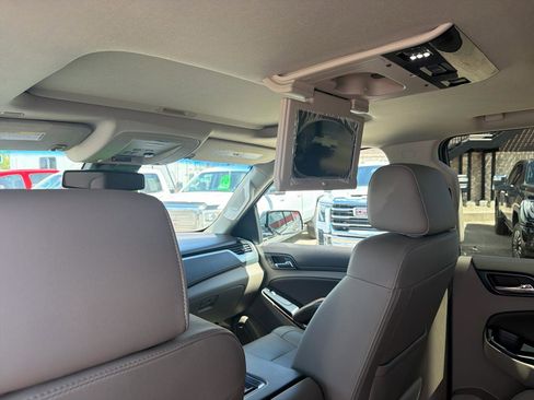 Used 2018 Chevrolet Tahoe LT AWD/4WD image 8