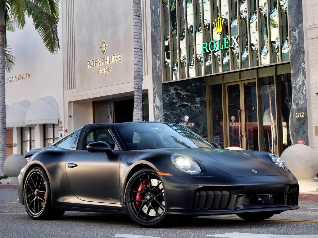 Used 2026 Porsche 911 Targa 4 GTS AWD/4WD image 3