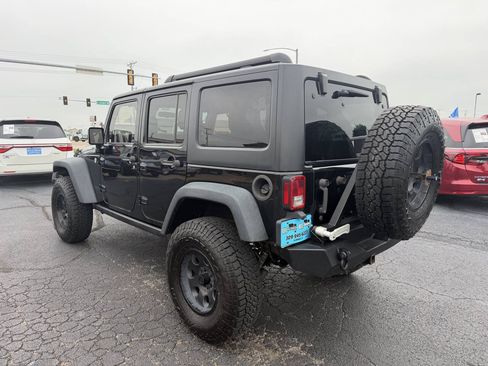 Used 2015 Jeep Wrangler Unlimited Sport AWD/4WD image 4