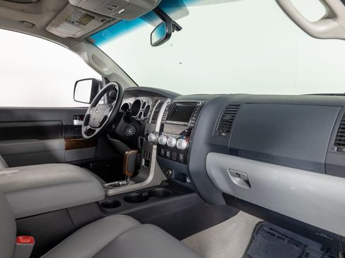 Used 2010 Toyota Tundra Limited AWD/4WD image 26