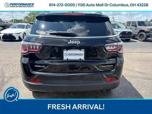 Used 2018 Jeep Compass Limited w/ Navigation Group AWD/4WD image 7