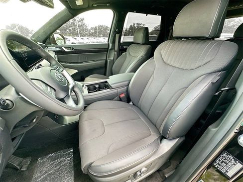 Used 2025 Hyundai Palisade Calligraphy AWD/4WD image 13