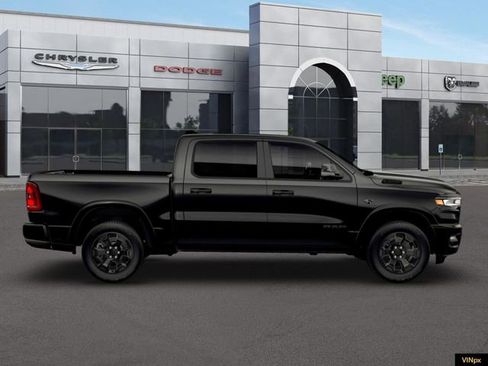 New 2026 RAM 1500 4x4 Crew Cab image 9