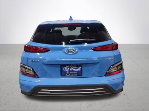 Certified 2022 Hyundai Kona SEL w/ Convenience Package image 12
