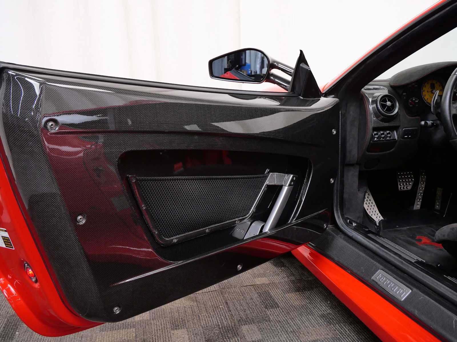 Used 2008 Ferrari F430 Scuderia RWD image 16