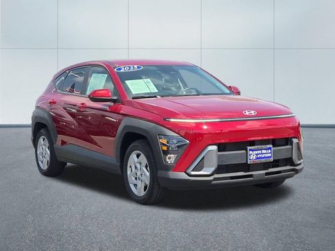 Used 2025 Hyundai Kona SE FWD image 8