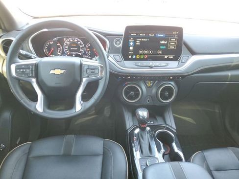 Used 2023 Chevrolet Blazer Premier w/ Driver Confidence II Package image 9