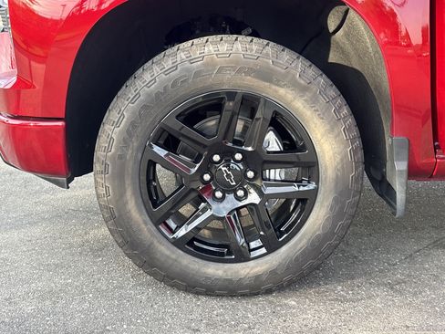 Used 2024 Chevrolet Silverado 1500 RST w/ Convenience Package II AWD/4WD image 13