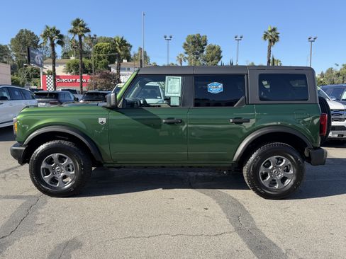 Used 2025 Ford Bronco Big Bend AWD/4WD image 4