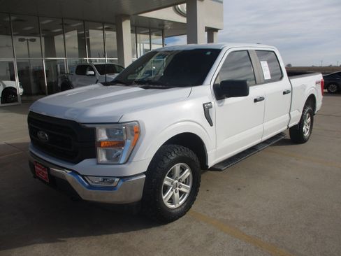 Used 2022 Ford F150 XL w/ FX4 Off-Road Package image 2