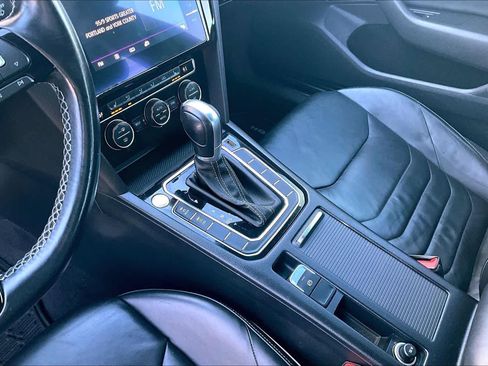 Used 2019 Volkswagen Arteon SEL image 16