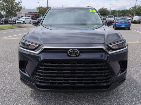 Certified 2024 Toyota Grand Highlander AWD image 9