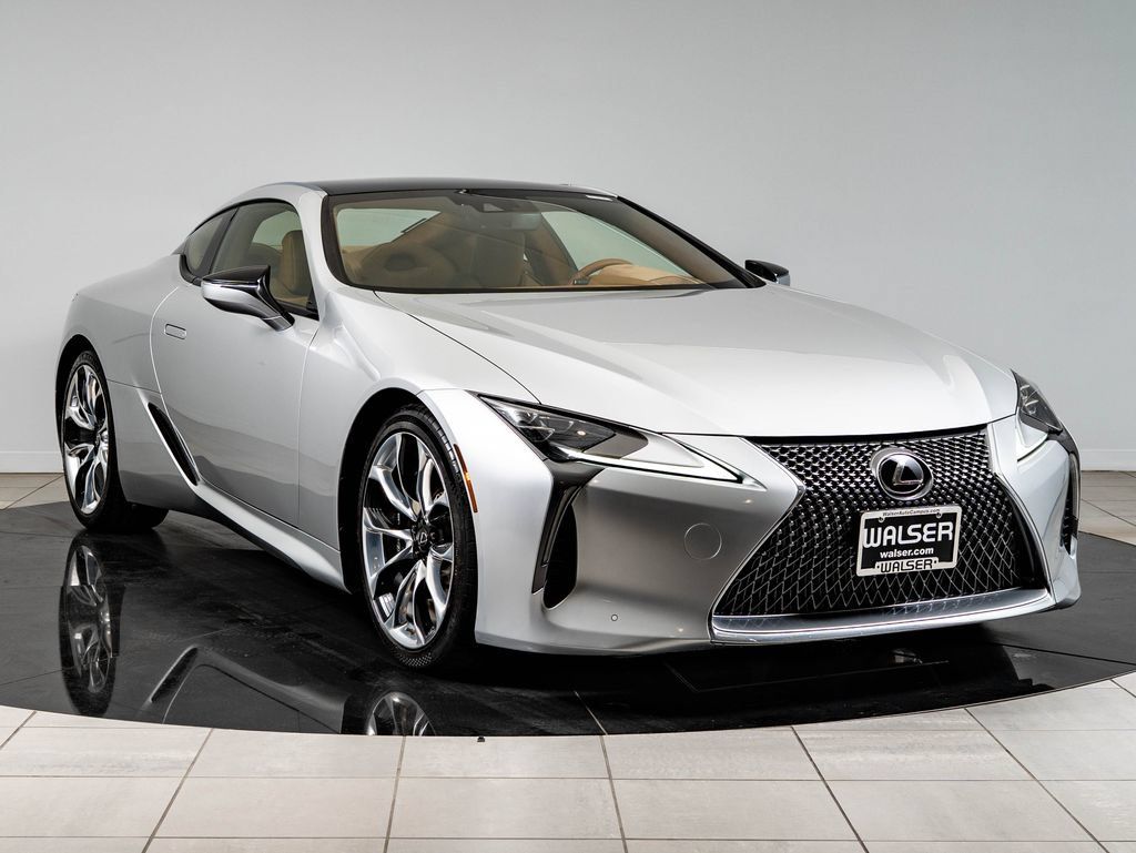 Used 2018 Lexus LC 500 Coupe w/ Touring Package RWD image 12
