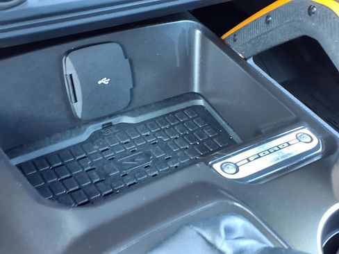 Used 2024 Ford Bronco Badlands AWD/4WD image 15