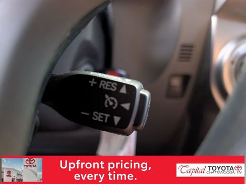 Used 2010 Toyota 4Runner SR5 RWD image 18