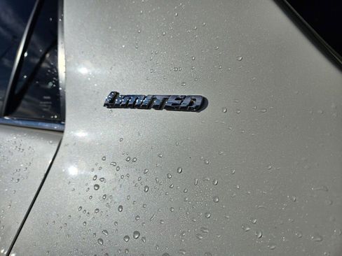 Used 2018 Toyota 4Runner Limited image 17