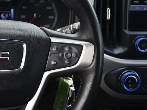 Used 2018 GMC Canyon SLT w/ Trailering Package RWD image 9