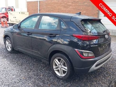 Used 2023 Hyundai Kona SE AWD/4WD image 3