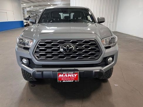 Used 2021 Toyota Tacoma TRD Off-Road w/ TRD Premium Off Road Package AWD/4WD image 8