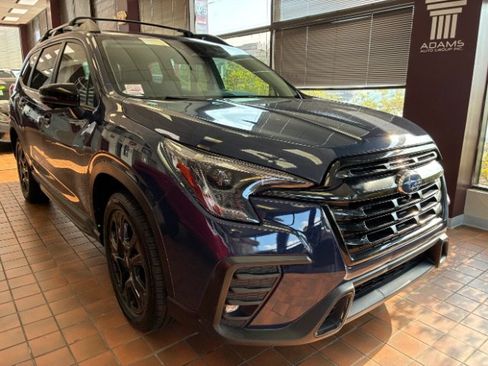Used 2023 Subaru Ascent Onyx Edition Limited AWD/4WD image 1