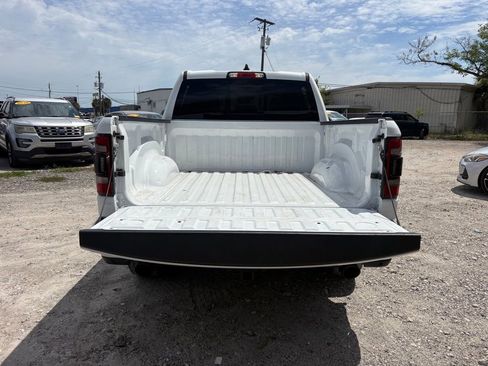 Used 2024 RAM 1500 Laramie AWD/4WD image 13