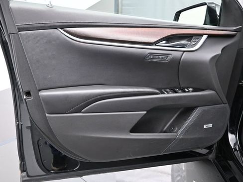Used 2019 Cadillac XTS Luxury FWD image 9