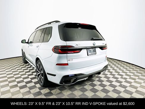 New 2026 BMW X7 xDrive40i w/ Executive Package image 6
