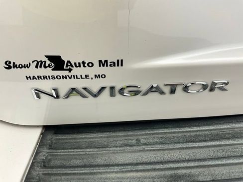 Used 2017 Lincoln Navigator Reserve AWD/4WD image 29