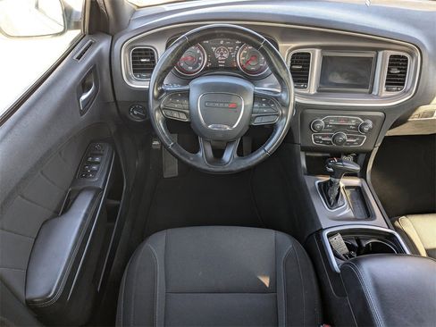 Used 2022 Dodge Charger SXT image 15