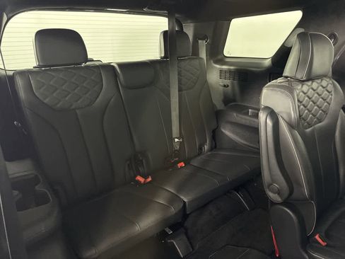 Used 2022 Hyundai Palisade Calligraphy image 7