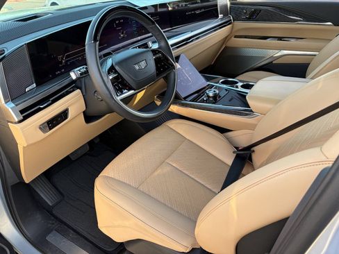Used 2025 Cadillac Escalade IQ Sport 2 AWD/4WD image 19