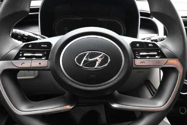 Used 2022 Hyundai Tucson SE FWD image 34