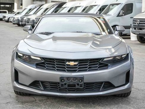 Used 2020 Chevrolet Camaro LT image 2