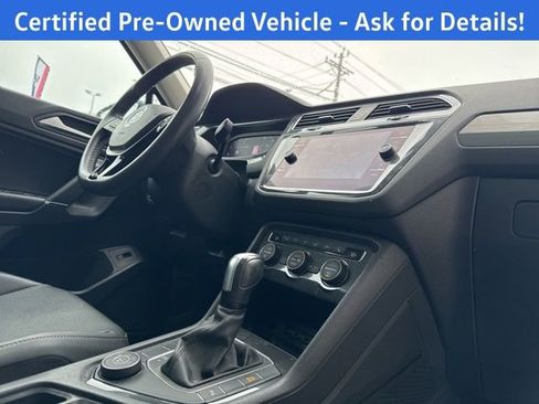 Used 2020 Volkswagen Tiguan SEL w/ 3rd Row Seat Package AWD/4WD image 29