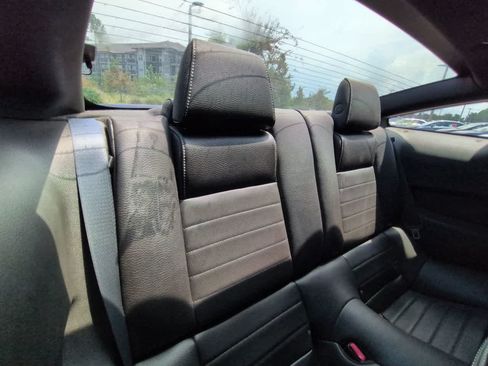 Used 2012 Ford Mustang Premium RWD image 13