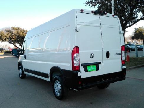Used 2023 RAM ProMaster 2500 image 15