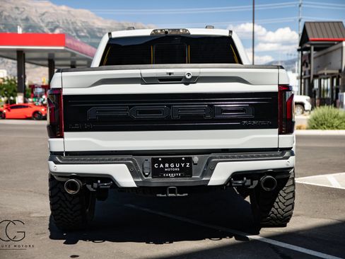 Used 2024 Ford F150 Raptor AWD/4WD image 12