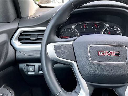 Used 2023 GMC Acadia SLT AWD/4WD image 11