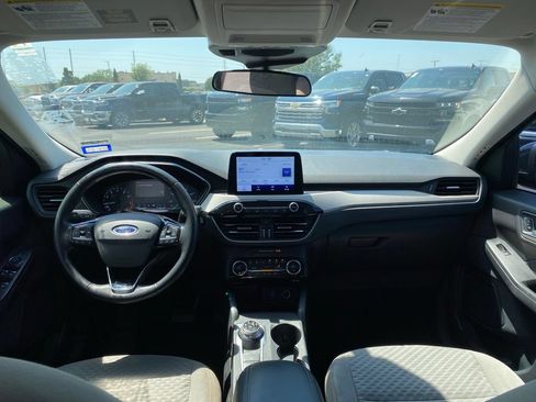 Used 2021 Ford Escape SE w/ Convenience Package FWD image 14