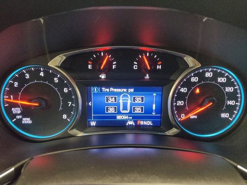 Used 2020 Chevrolet Equinox LT FWD image 23